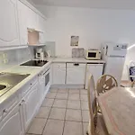 5 Pieces Climatise Avec Terrasse Et Parking A - Fr-1-780-30 Apartment Sainte-Maxime