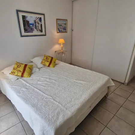 5 Pieces Climatise Avec Terrasse Et Parking A - Fr-1-780-30 Apartment