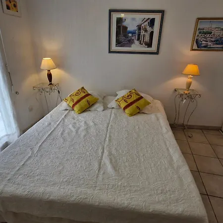 Apartment 5 Pieces Climatise Avec Terrasse Et Parking A - Fr-1-780-30 Sainte-Maxime