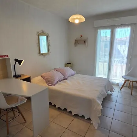Apartamento Climatisé 5 Pièces Avec Terrasse Et Parking En Centre-ville De - Fr-1-780-30 *