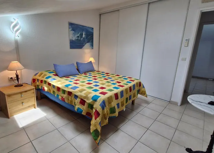 5 Pieces Climatise Avec Terrasse Et Parking A - Fr-1-780-30 Apartament